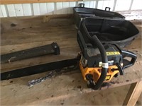 Poulan Pro PP4620AVX chainsaw. Not locked up