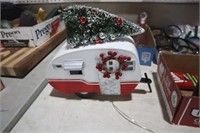 TIN CHRISTMAS CAMPER