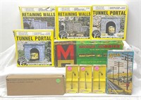 Large group of HO Gauge kits accessories General S