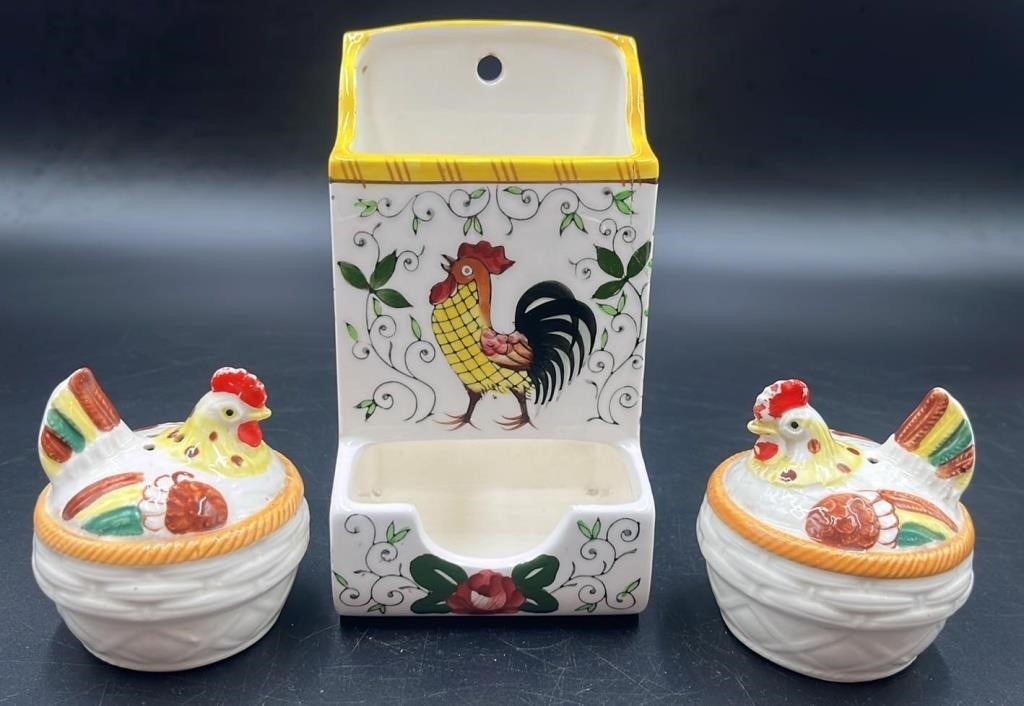 Vtg Rooster Matchbox & Rooster S&P Shakers