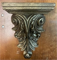 Classic Acanthus Leaf Wall Sconce