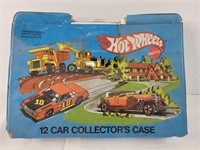 1980 Hot Wheels 12 car collector case w/ cars
