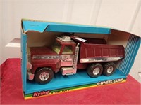 nylint dump truck