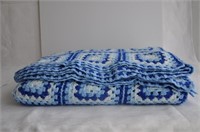 Vtg Hand Crocheted Large Blue & White Granny