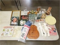 Table Lot of Misc Items
