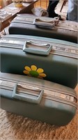 Samsonite suitcase set