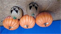 5 decorative pumpkins