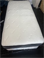 Twin size plush pillow top twin size mattress and