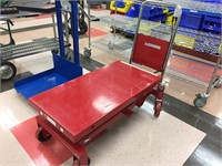 HYDRAULIC LIFT TABLE