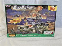 1999 Hasbro GI Joe MicroMachines Set