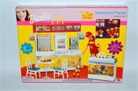 2001 Barbie McDonald's Restaurant Playset 88811
