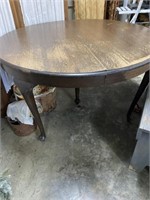 Duncan Phyfe dining room table