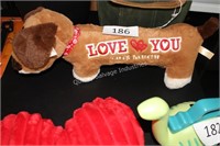 “love you” plush dog