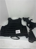 TACTICAL VEST WITH HOLSTER'S ETC