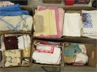 LARGE LINENS LOT: