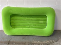 Inflatable Raft 48" x 32"