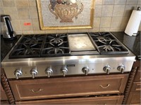 Thermador 48" Professional Series SS Gas Range Top