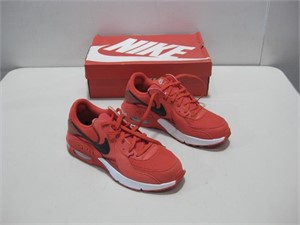 Women's Nike Air Max Shoes Sz 9.5 Pre-Owned