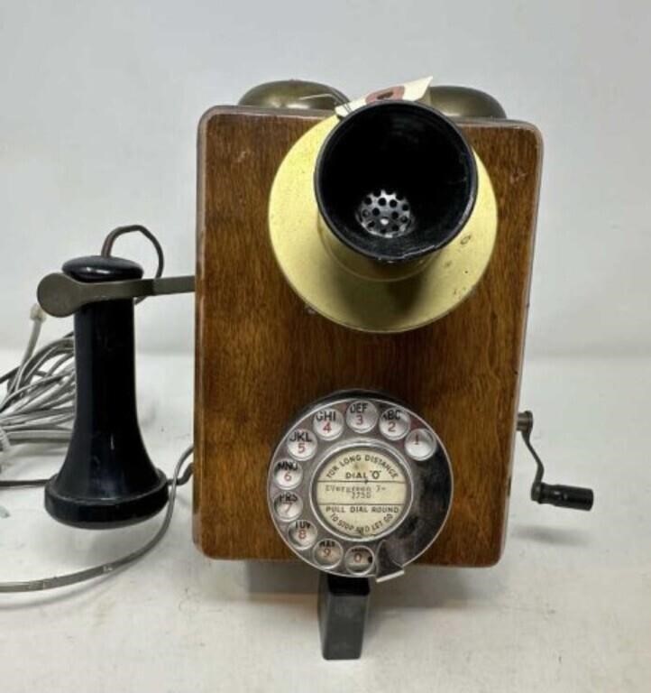 Vintage Phone 9"L x 4.5" W
