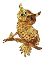 VINTAGE SIGNED "MONET" GOLD GREEN EYED OWL BROOCH