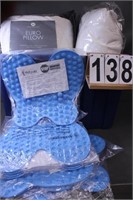 Blue Tote w/ Pillows ~ Futziki Foot Massagers