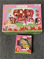 Strawberry Shortcake Berry Happy Home Playset and