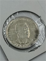 1946 Booker T Washington silver half dollar