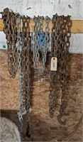 (3) LOG CHAINS W/ HOOKS & CHAIN PIECES