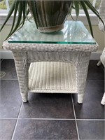 Wicker End Table with Tempered Glass Protector