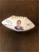 Football Q.B.Club signed mini football Wheaties