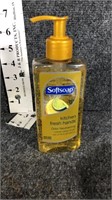 softsoap hand soap