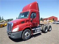 2013 Freightliner Cascadia T/A Truck Tractor