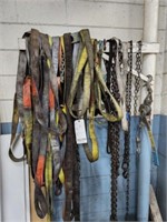 GROUP OF VARIOUS LIFTING STRAPS, CHAINS, AND COME