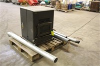 Golden Eagle Pellet Stove, Approx 25x25x32 W/