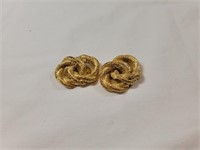 Musi vintage earrings