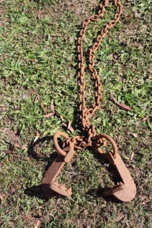 Lifting Crapple Hooks on Chain