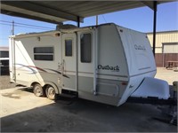 23' 2003 Outback Travel Trailer w/ Pop Out