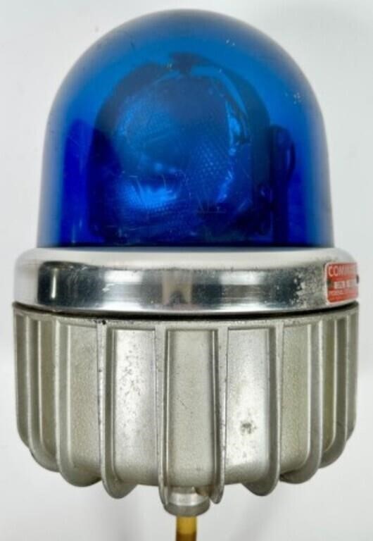 FEDERAL SIGNAL COMMANDER BLUE LIGHT BEACON