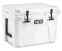 Yeti Tundra 35 Quart Cooler ice box, White