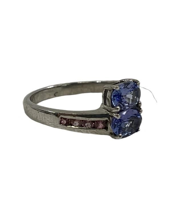 .925 Silver & Tanzanite Ladies Ring