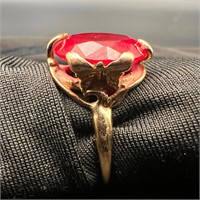 14 Carat Gold Ruby Ring