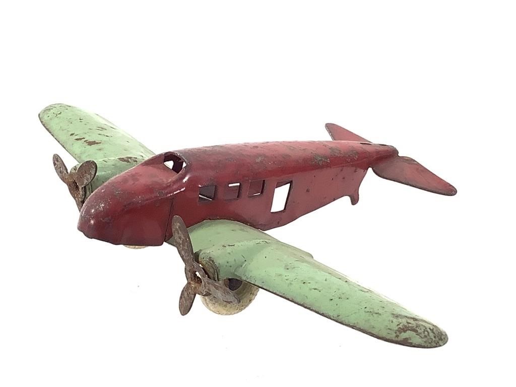 Wyandotte Pressed Steel Twin Engine Plane Toy