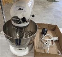 KITCHENAID ARTISAN STAND MIXER