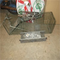 Large and Small Live Critter Traps