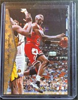 Michael Jordan "He’s Back" Short Print SP Card