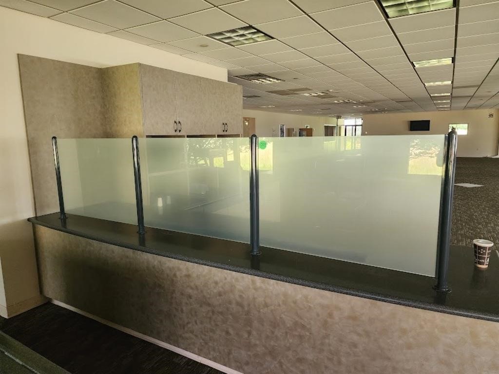 SET 3 GLASS DIVIDERS 125" X 29" TALL