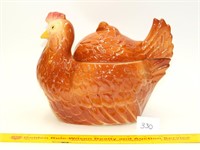 Vintage brown chicken w/little chick on back by