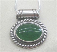 SW Sterling Silver Green Stone Necklace