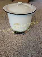 ENAMEL BOWL/BUCKET WITH LID