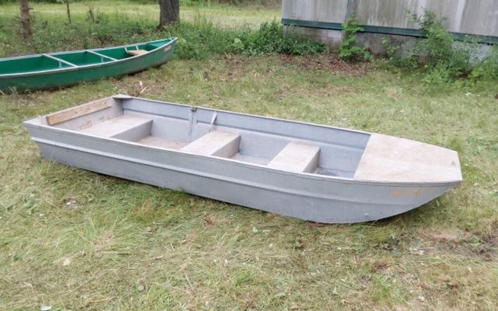 ALUMINUM FLAT BOTTOM BOAT- 3 SEATS-  11 FOOT